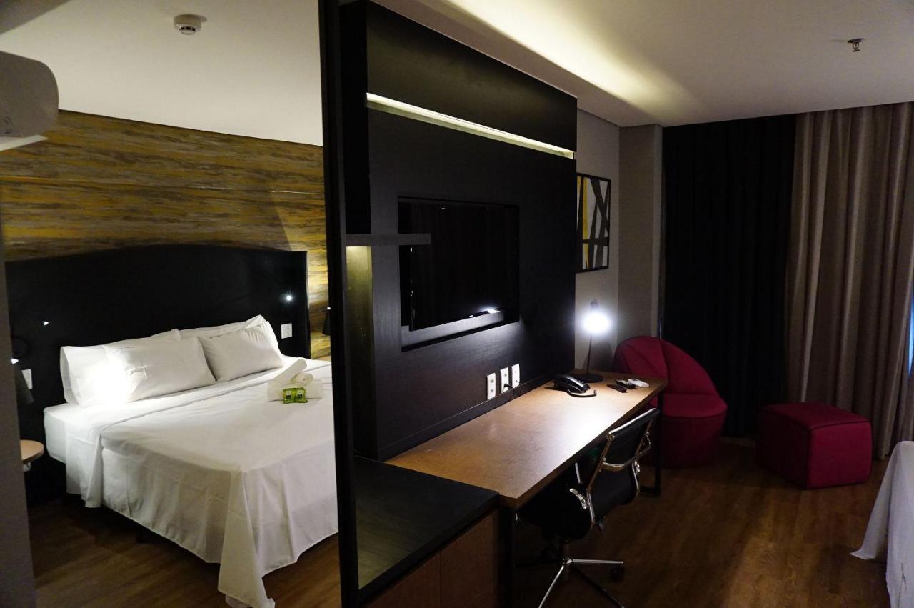 Cantinn Qs17 Suite De Luxo Com Cama King Size Goiânia Exterior photo