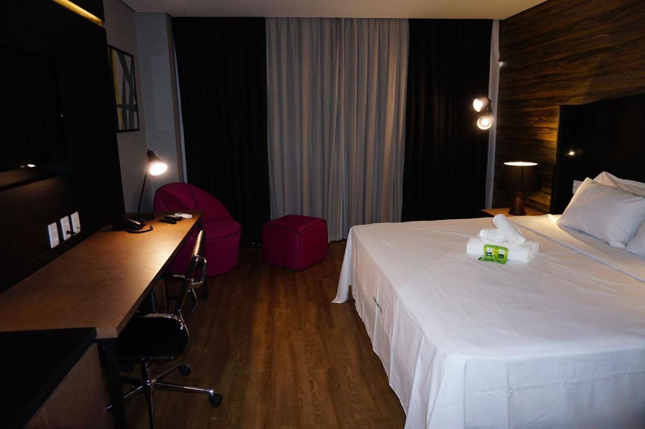 Cantinn Qs17 Suite De Luxo Com Cama King Size Goiânia Exterior photo